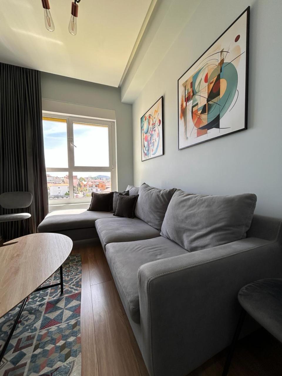 Picasso Apartment 地拉那 外观 照片